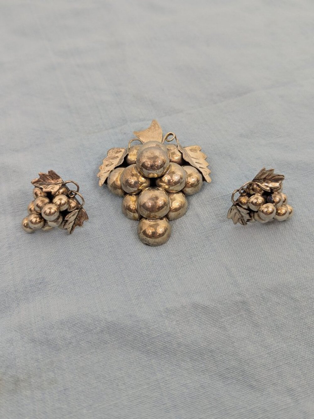 Vintage Uxmal Taxco Mexico Grape Cluster Sterling Silver Brooch & Earrings Set